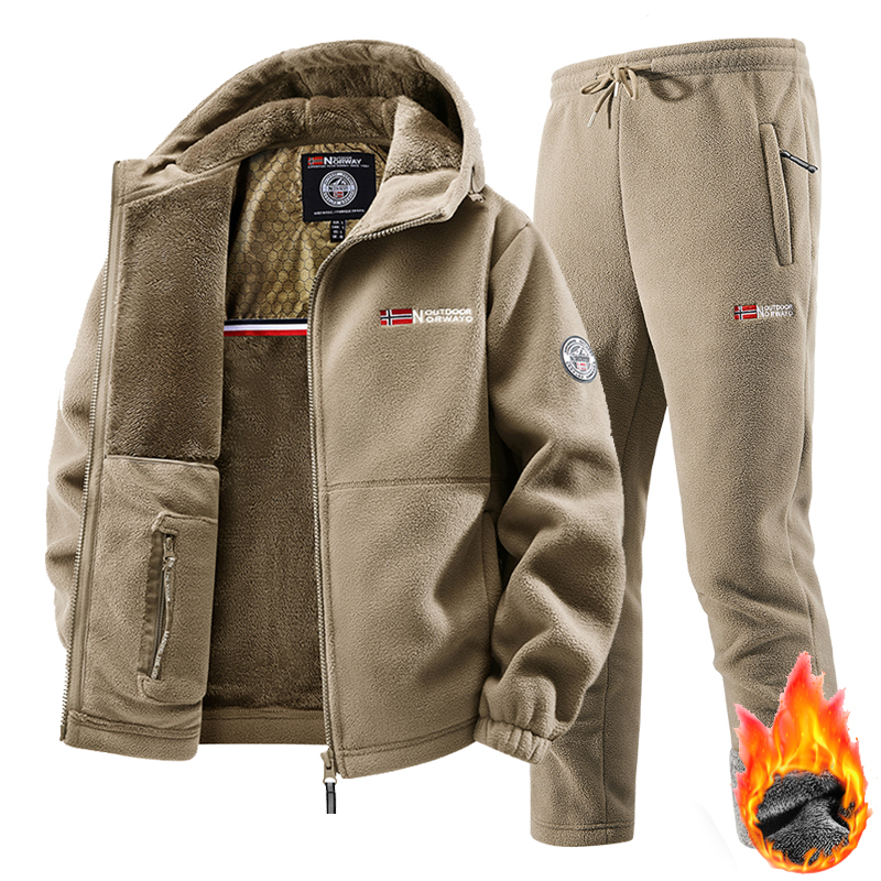 Новый зимний спортивный костюм – обзор и цена Winter Clothing Pk